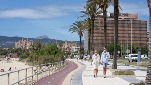 playa-can-pere-antoni-mascarilla-sol-buen-tiempo