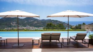 Mansi&oacute;n Mont Port