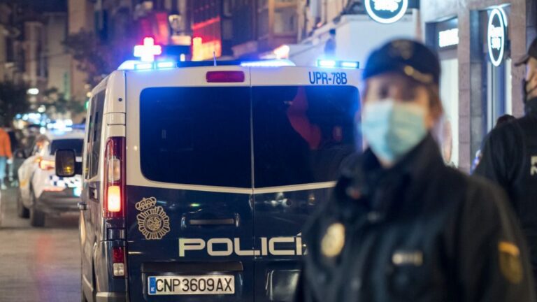Policía Nacional Noche