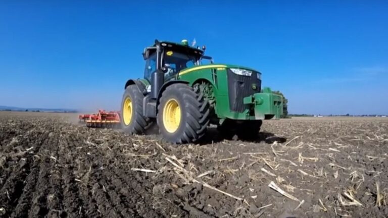 Tractor