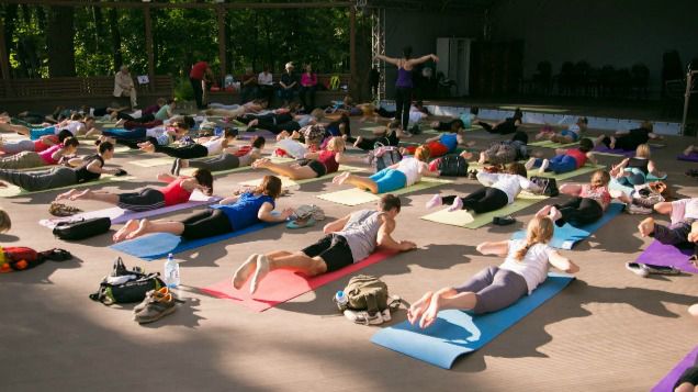 yoga salud deporte