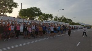 Los participantes se concentraron en la calle del Camp de D&eacute;u