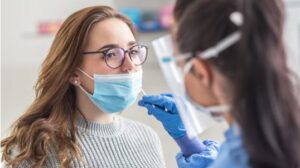 coronavirus-pcr-antigenos-mascarilla