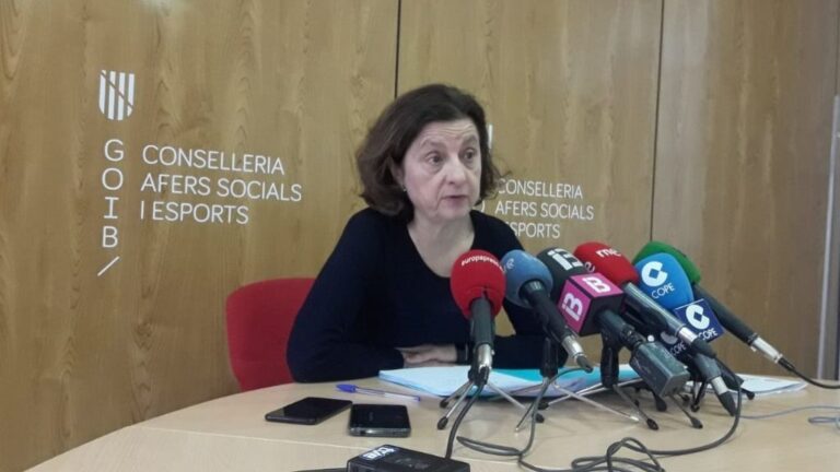 fina santiago