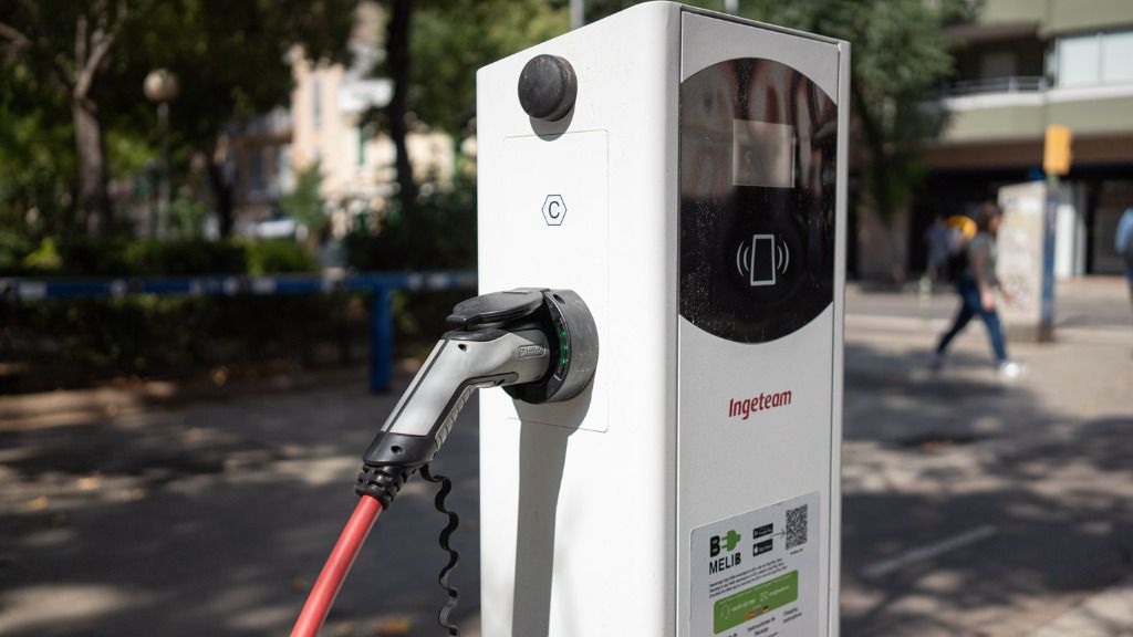 Cargador coche eléctrico