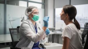 coronavirus-pcr-antigenos-mascarilla