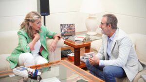 yolanda diaz juan pedro Yllanes