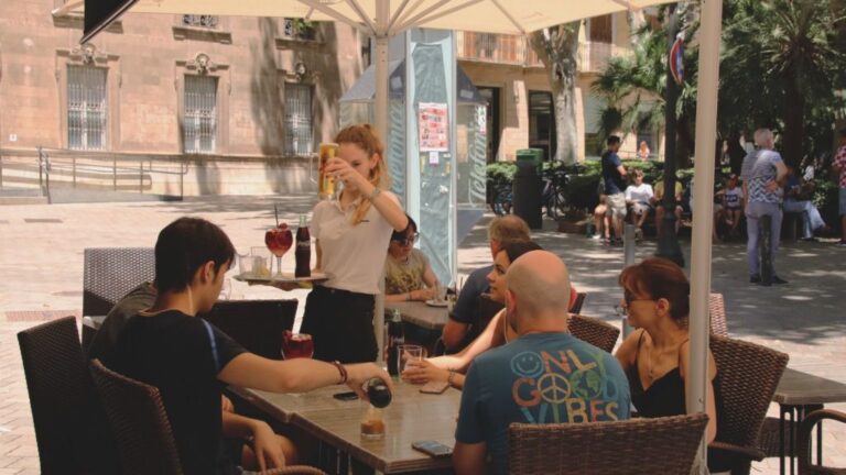 palma empleo turismo comercio