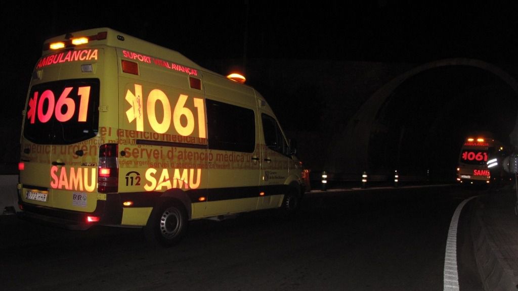 ambulancia noche