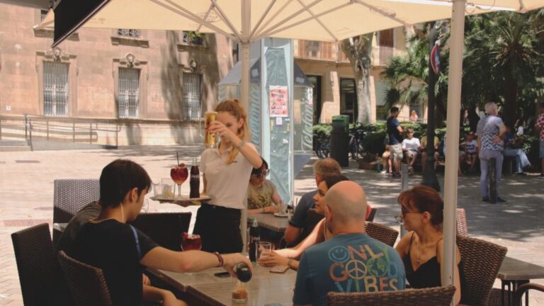 palma empleo turismo comercio