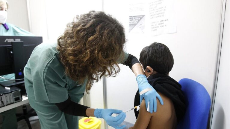 vacuna coronavirus niños