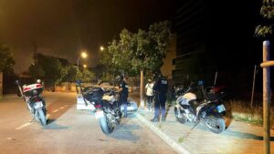 policia-local-noche