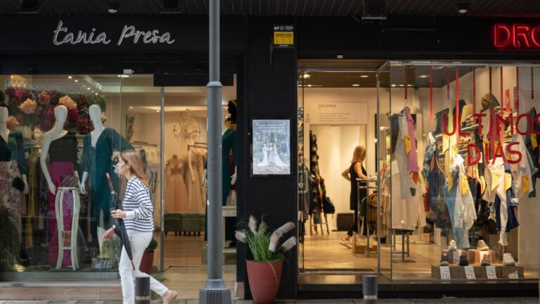 Puertas de comercios