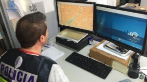 Polic&iacute;a Nacional