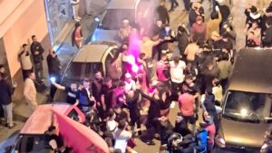 Marroqu&iacute;es celebrando en Palma la victoria de su selecci&oacute;n