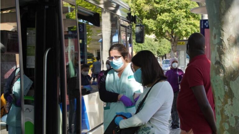 mascarillas-bus-intermodal-policia-parque