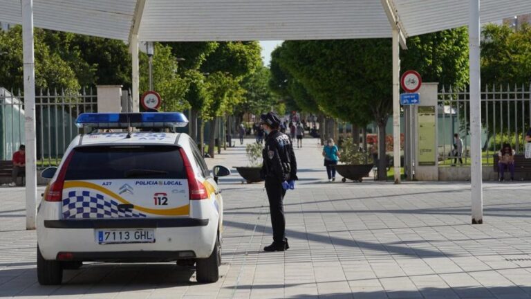 mascarillas-bus-intermodal-policia-parque