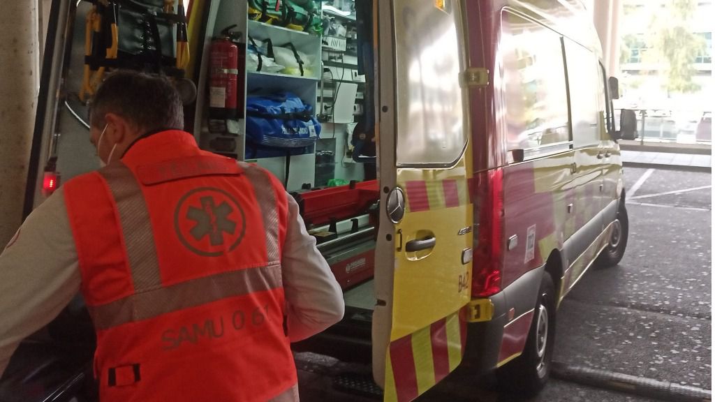 ambulancia-061-son-espases