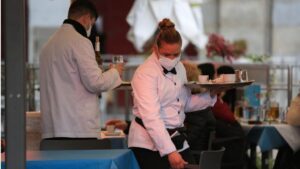 bar camarero hosteleria restaurante