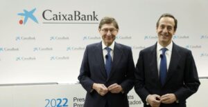 Jos&eacute; Ignacio Goirigolzarri y Gonzalo Gort&aacute;zar CaixaBank