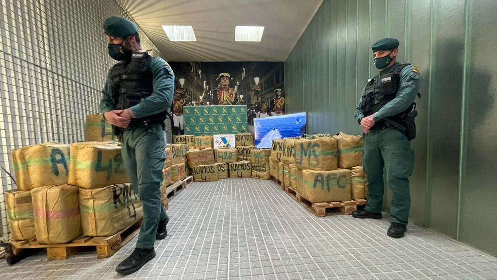 Guardia-Civil-Hachi