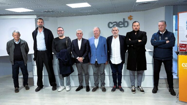 comerciantes paseo maritimo