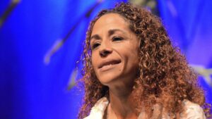 aurora jhardi obra teatro