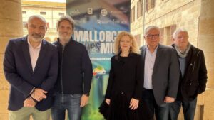 andreu serra mallorca love mice