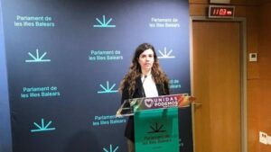 Podemos se suma a la convocatoria trans del 8M