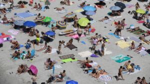 cala pi turistas turismo playa