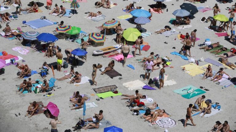 cala pi turistas turismo playa