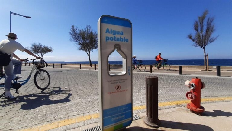 Fuente de agua potable, en Palma