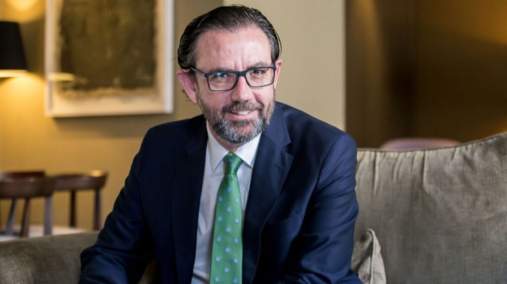 alejandro Sáenz de San Pedro asima