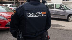 Polic&iacute;a Nacional en Son Goleu