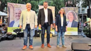 De izquierda a derecha, Jaume Alzamora, Llu&iacute;s Apesteguia y Neus Truyol, en el acto de final de campa&ntilde;a de M&eacute;s per Mallorca