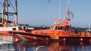 Imagen de la embarcaci&oacute;n Salvamar Mimosa, perteneciente a la flota de Salvamento Mar&iacute;timo