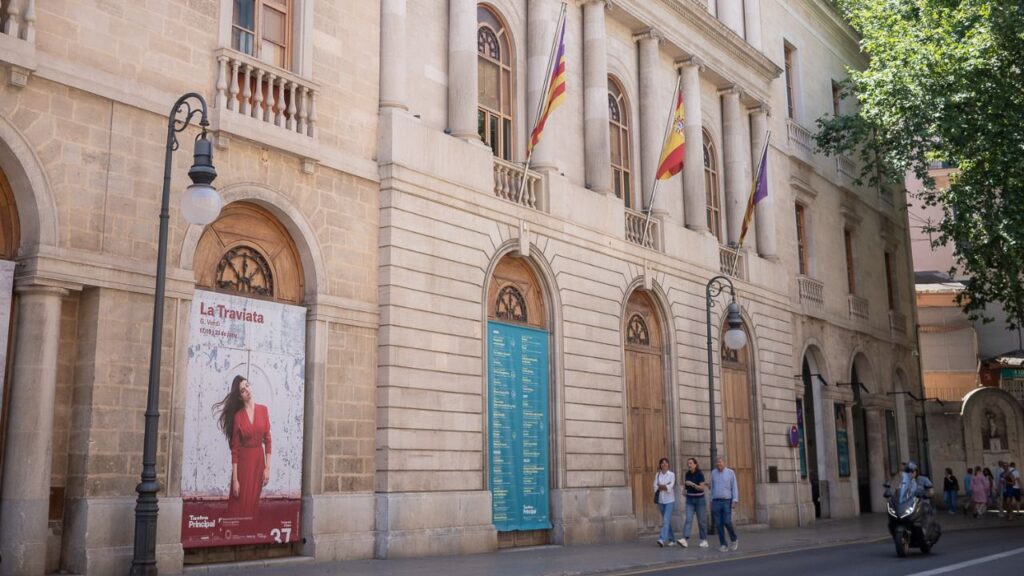 Teatro Principal La Traviata