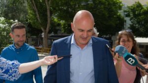 Vicent Mar&iacute;, a su llegada a los juzgados de Ibiza para declarar en el caso 'La vida islados'