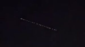 tren de luces satelites