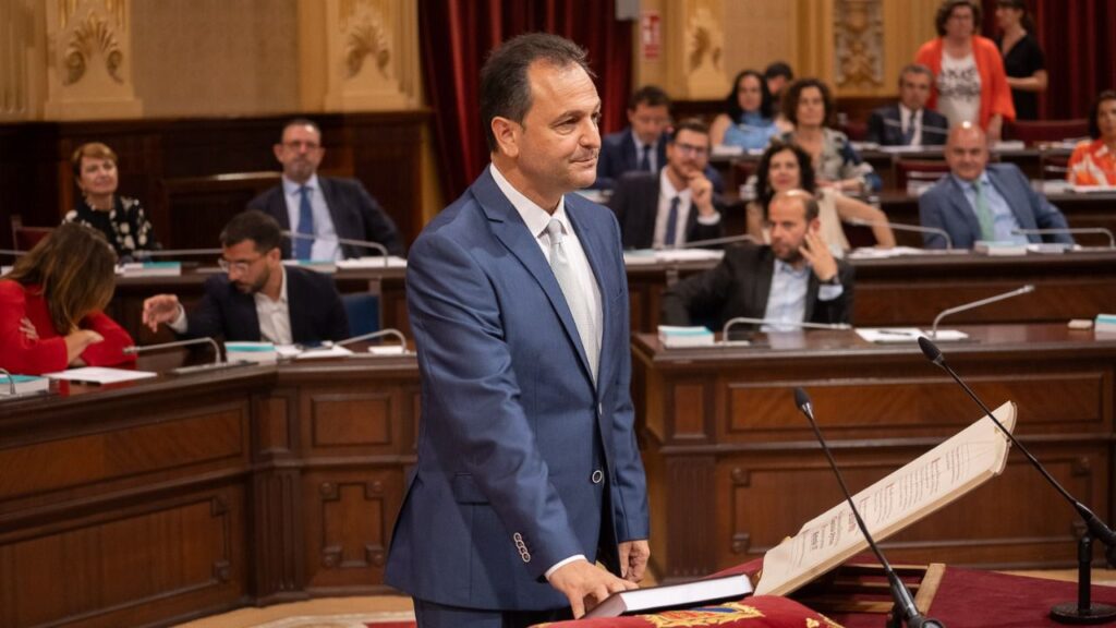 Constitución de mesa en el Parlament