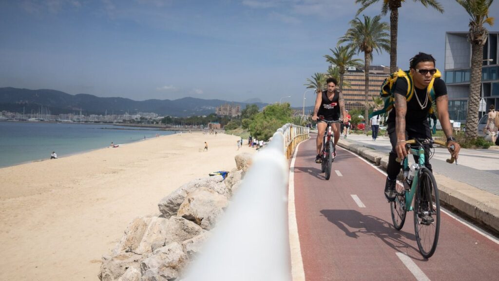 Bicicleta Playa Can Pere Antoni