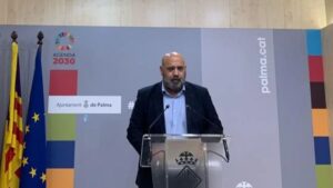 El alcalde de Palma, Jaime Mart&iacute;nez, en rueda de prensa.