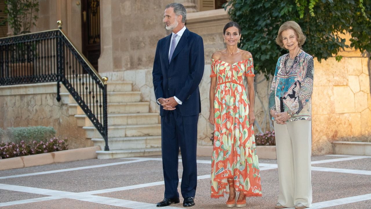 Imagen de archivo. Recepci&oacute;n a la Familia Real del pasado 2022.