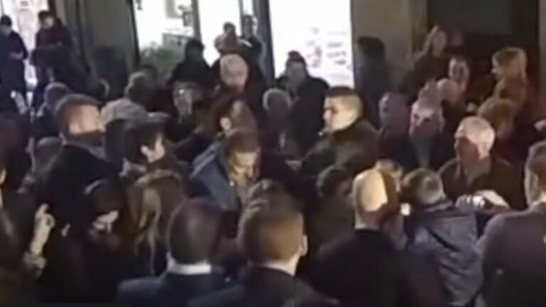 Agresión a Mariano Rajoy