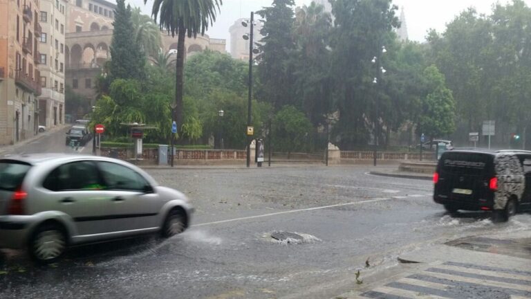 Del calor extremo a las lluvias y tormentas: llega un cambio de tiempo a Baleares