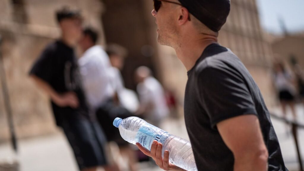 Turistas Ola de Calor