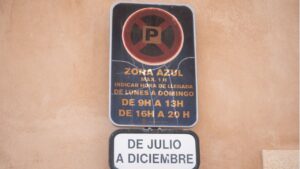 Andratx cartel parking