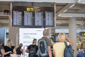 Aeropuerto caos retrasos
