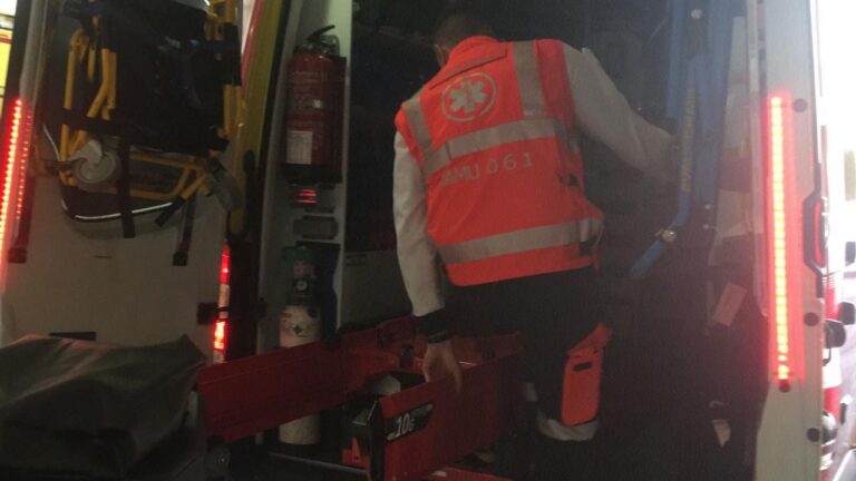 ambulancia 061 espases