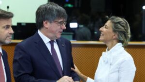 Puigdemont y Yolanda D&iacute;az